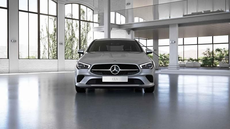 Occasion Mercedes CLA180 Luxury 136 PK (100 kW) 2022 Grijs Sedan