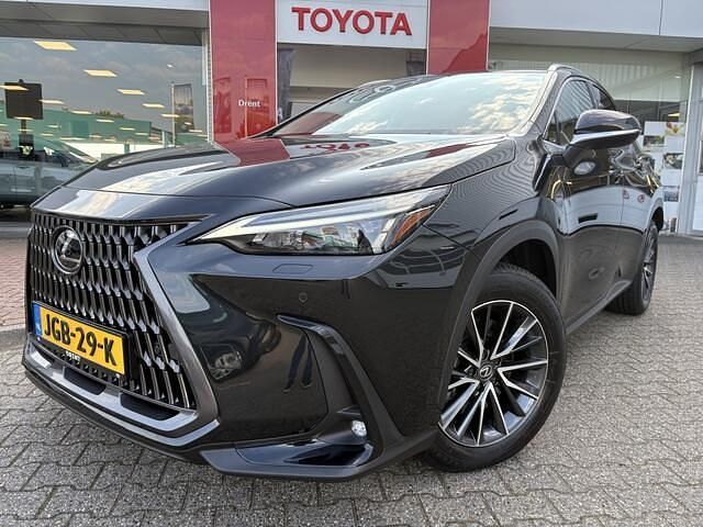 Occasion Lexus NX450h+ Luxury Line 309 PK (227 kW) 2025 Zwart SUV