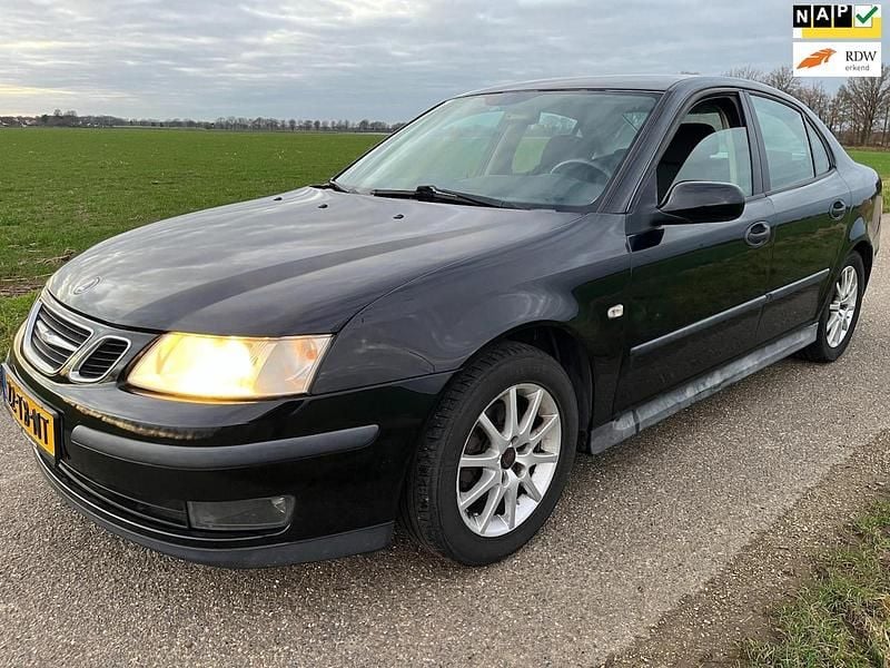 Zwart Gebruikt 2006 Saab 9-3 Linear Sedan | € 1.950 (Eerlijke prijs) - Afbeelding 1/4