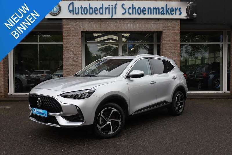 Zilver, metallic lak Gebruikt 2024 MG EHS Luxury SUV | € 31.945 (Duur) - Afbeelding 1/4