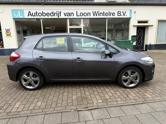 Grijs Gebruikt 2012 Toyota Auris Business Edition Hatchback | € 10.450 (Eerlijke prijs) - Afbeelding 1/4