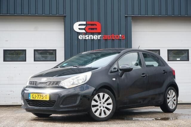 Zwart Gebruikt 2012 Kia Rio Comfort Hatchback | € 3.449 (Super prijs) - Afbeelding 1/4