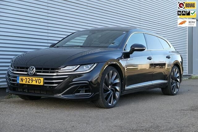 Zwart Gebruikt 2022 VW Arteon Business+ Stationwagen | € 28.940 (Eerlijke prijs) - Afbeelding 1/4