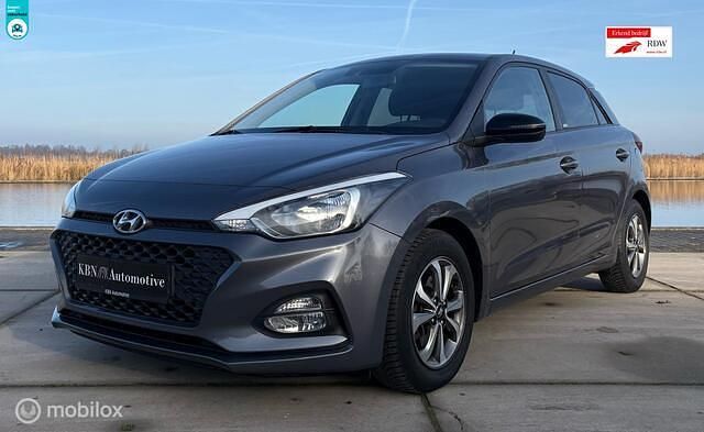 Grijs Occasion 2019 Hyundai i20 Comfort Hatchback | € 14.495 (Eerlijke prijs) - Afbeelding 1/4