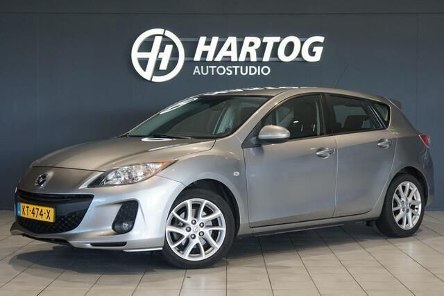 Grijs Gebruikt 2012 Mazda 3 Hatchback | € 10.900 (Eerlijke prijs) - Afbeelding 1/4