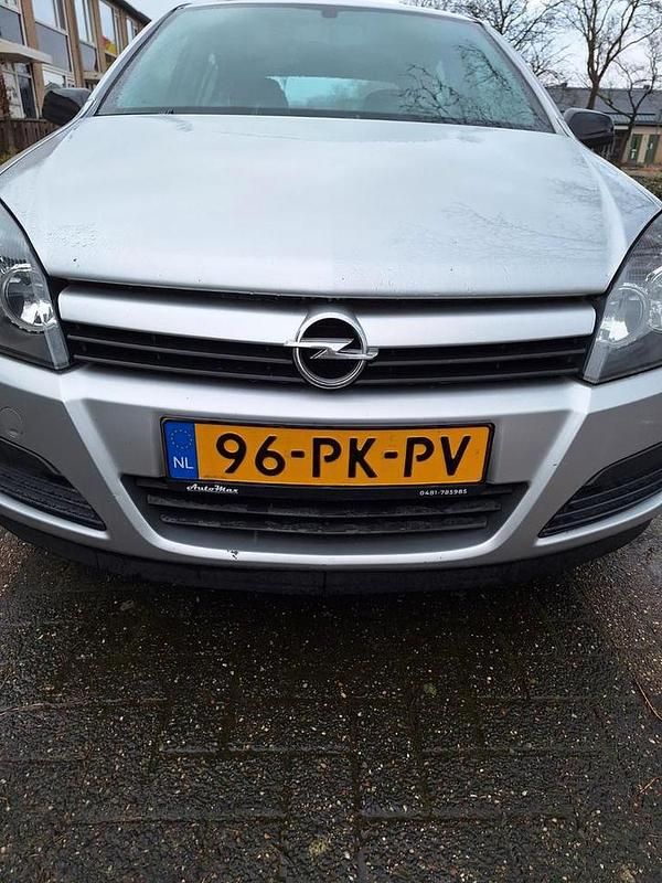 Occasion Opel Astra Enjoy 2004