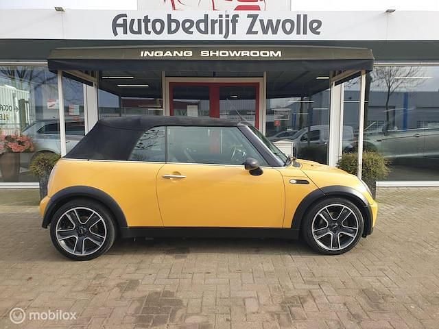 Occasion Mini ONE 90 PK (66 kW) 2008 Geel Hatchback