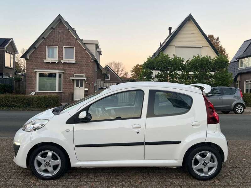 Afbeelding 2/3