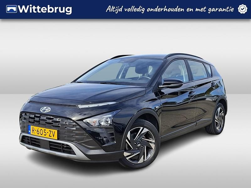 Zwart Gebruikt 2023 Hyundai Bayon Comfort SUV | € 20.725 (Eerlijke prijs) - Afbeelding 1/3