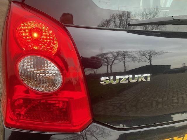 Occasion Suzuki Alto Exclusive 68 PK (50 kW) 2010 Zwart Hatchback