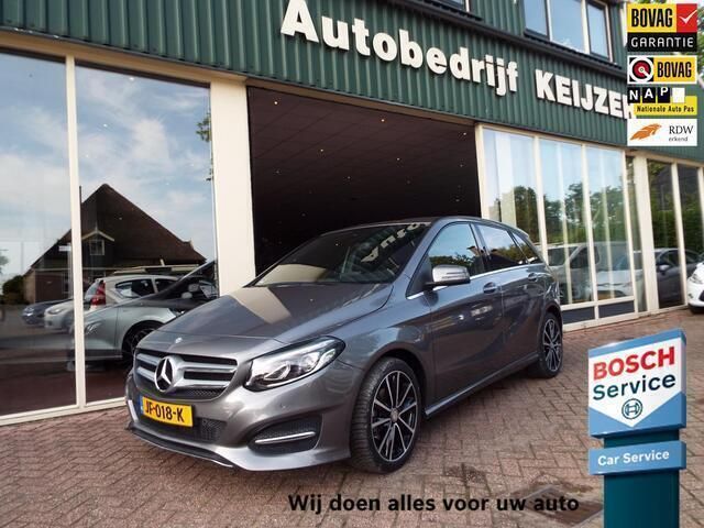 Grijs Gebruikt 2016 Mercedes B180 Ambition MPV | € 19.950 (Iets duurder) - Afbeelding 1/4