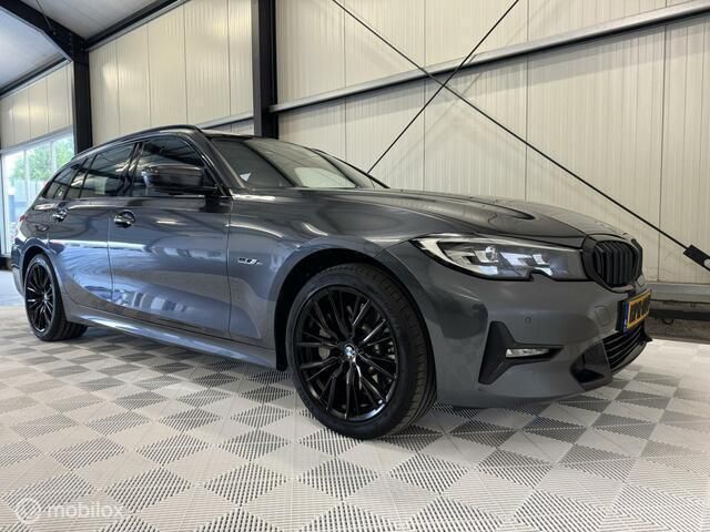 Occasion BMW 330 Shadowline 184 PK (135 kW) 2021 Grijs Stationwagen
