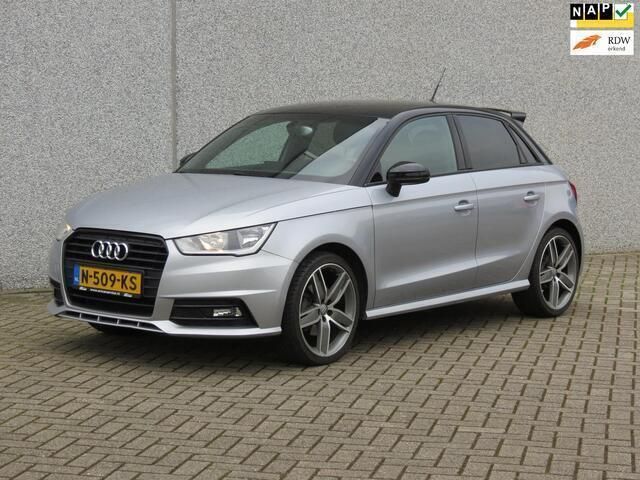 Grijs Gebruikt 2017 Audi A1 Sportback S-Line Hatchback | € 15.950 (Eerlijke prijs) - Afbeelding 1/4
