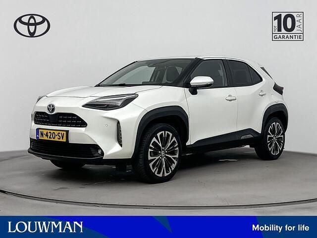 Wit Occasion 2022 Toyota Yaris Cross Executive SUV | € 28.645 (Eerlijke prijs) - Afbeelding 1/4