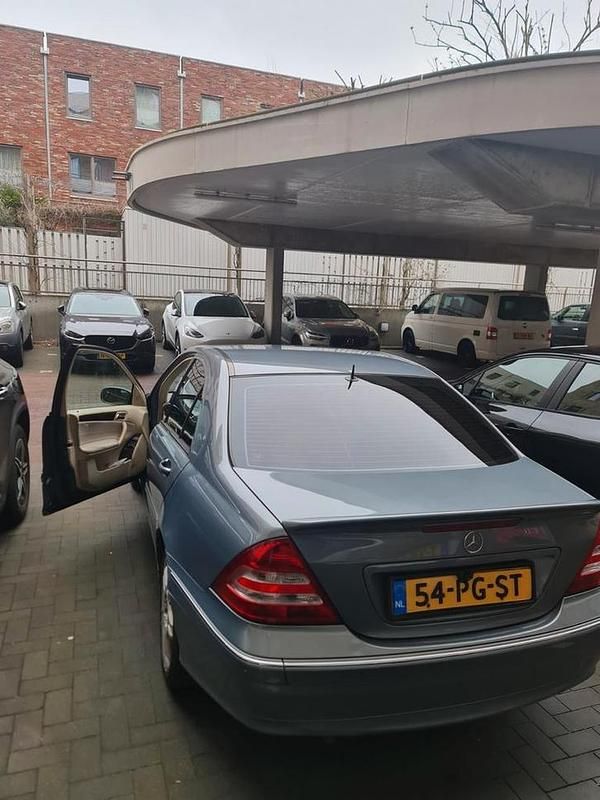 Occasion Mercedes C180 Elegance 143 PK (105 kW) 2004 Grijs Sedan