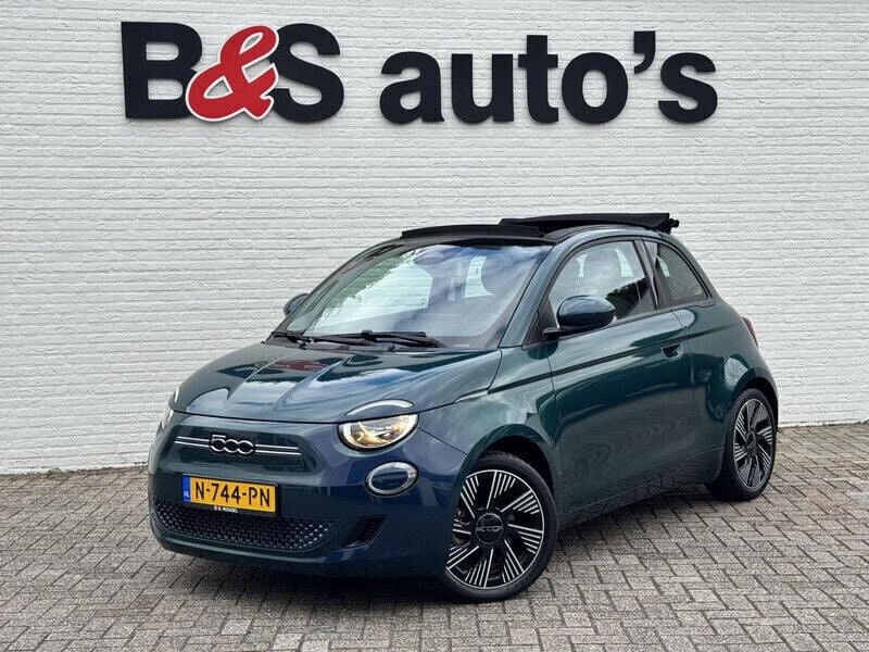 Groen Gebruikt 2021 Fiat 500e Cabriolet | € 18.900 (Goede deal) - Afbeelding 1/4
