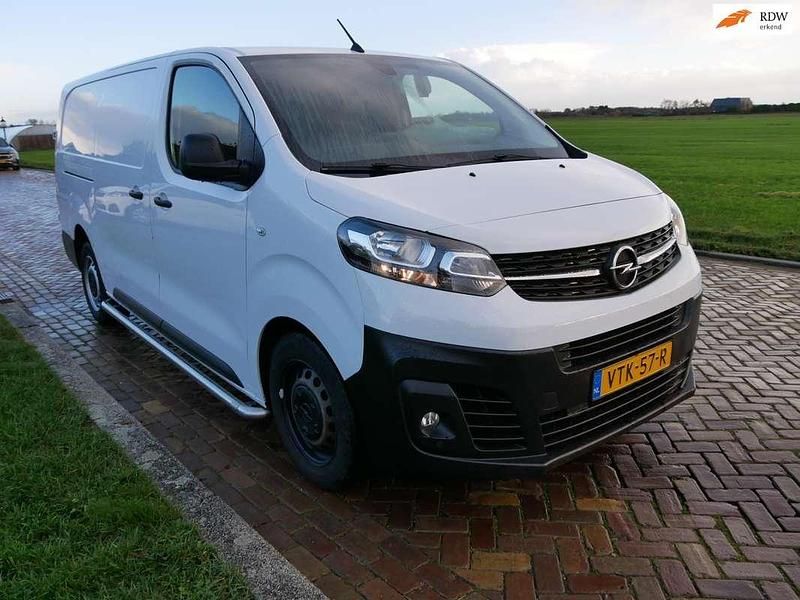 Wit Gebruikt 2023 Opel Vivaro Edition Van | € 8.999 (Super prijs) - Afbeelding 1/3