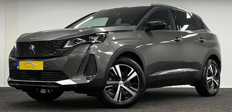 Grijs Gebruikt 2023 Peugeot 3008 GT SUV | € 28.995 (Eerlijke prijs) - Afbeelding 1/3
