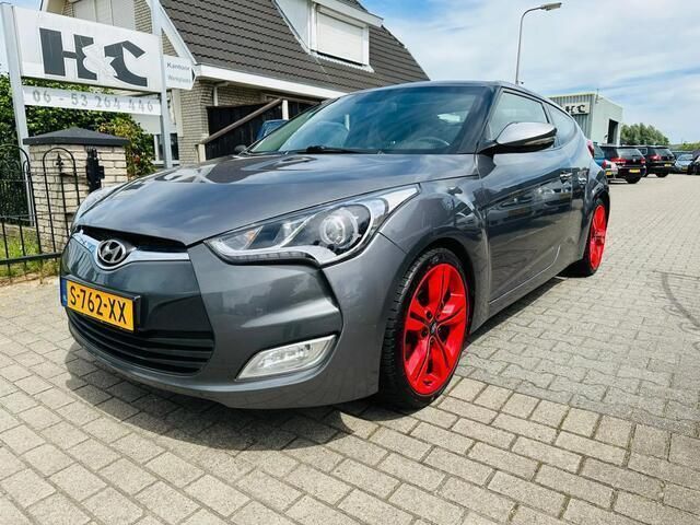 Grijs Gebruikt 2013 Hyundai Veloster Hatchback | € 7.950 - Afbeelding 1/4