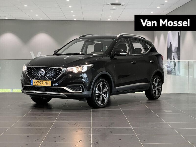 Zwart Gebruikt 2021 MG ZS Luxury Sedan | € 17.495 (Eerlijke prijs) - Afbeelding 1/4