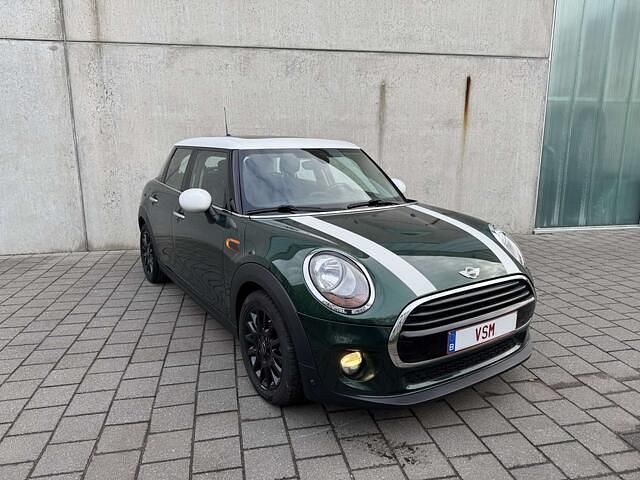Groen Gebruikt 2017 Mini Cooper Hatchback | € 13.950 (Eerlijke prijs) - Afbeelding 1/4