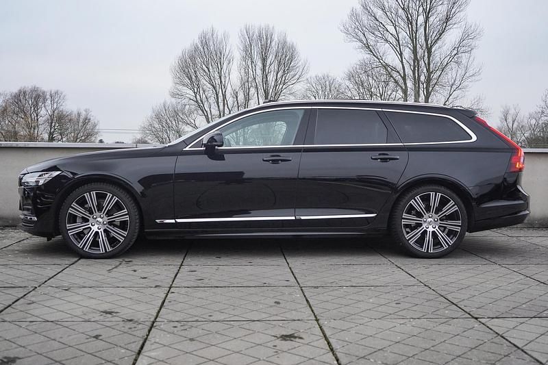 Occasion Volvo V90 Ultimate 250 PK (183 kW) 2023 Zwart Stationwagen