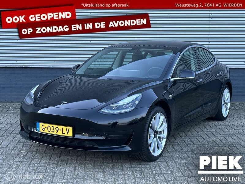 Zwart Gebruikt 2019 Tesla Model 3 Standard Range Sedan | € 17.999 (Eerlijke prijs) - Afbeelding 1/3