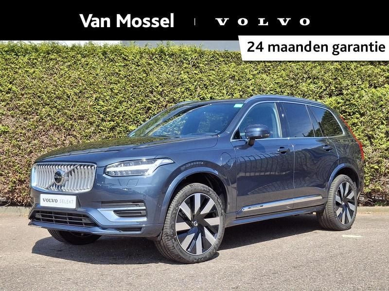Blauw, metallic lak Gebruikt 2024 Volvo XC90 Plus SUV | € 69.940 (Goede deal) - Afbeelding 1/4