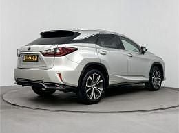 Occasion Lexus RX450h Luxury Line 313 PK (230 kW) 2018 Sonic titanium (grijs metallic) SUV