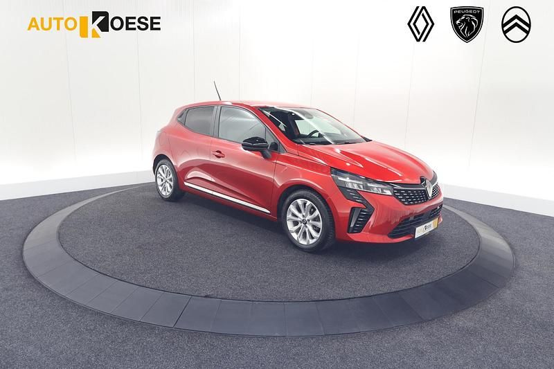 Hatchback Occasion 2024 Renault Clio V Evolution Hatchback | € 17.900 (Eerlijke prijs) - Afbeelding 1/4