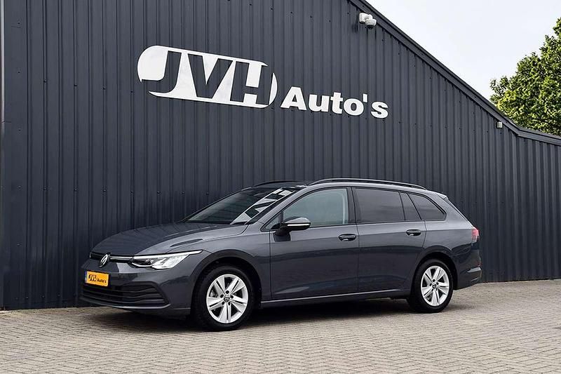 Grijs Occasion 2024 VW Golf VIII Stationwagen | € 27.500 (Super prijs) - Afbeelding 1/4