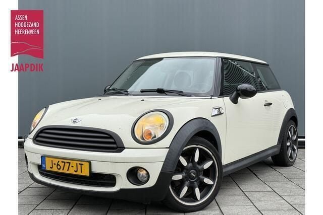 Wit Gebruikt 2008 Mini ONE Hatchback | € 1.999 (Super prijs) - Afbeelding 1/4
