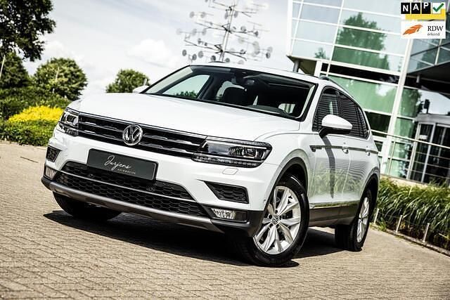 Wit Gebruikt 2018 VW Tiguan Allspace SUV | € 29.900 (Eerlijke prijs) - Afbeelding 1/4