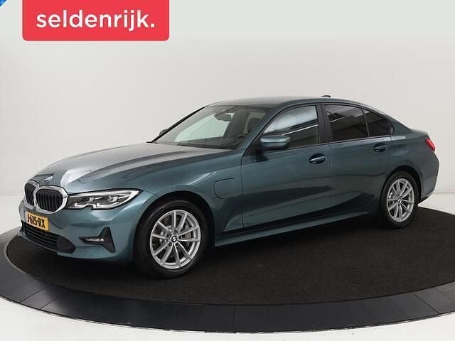 Blauw Gebruikt 2020 BMW 330 Sedan | € 25.900 (Super prijs) - Afbeelding 1/4