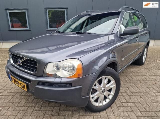 Grijs Gebruikt 2004 Volvo XC90 Summum SUV | € 14.950 - Afbeelding 1/4