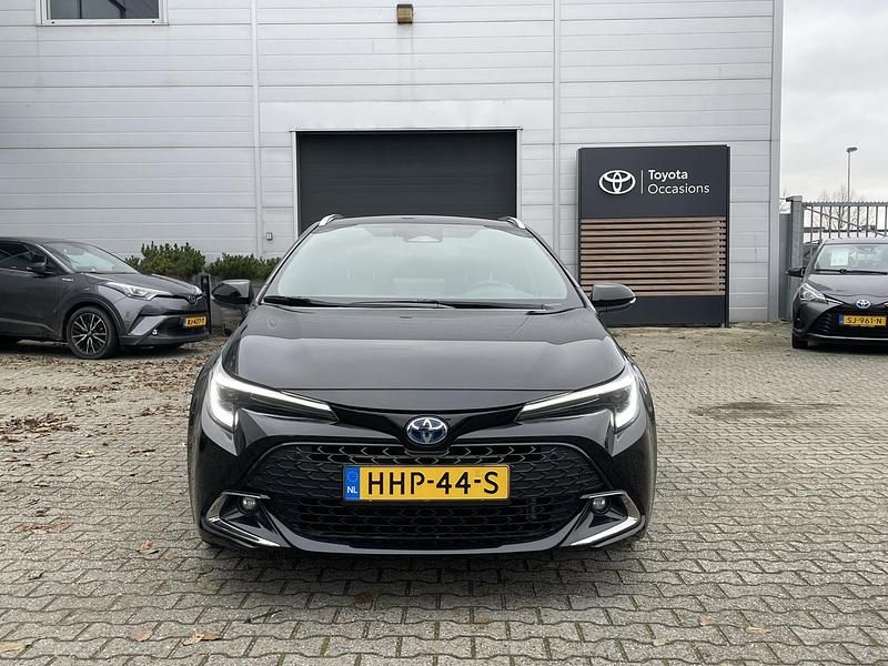 Occasion Toyota Corolla Hybrid 2025 Zwart Stationwagen