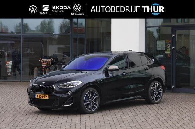 Zwart Gebruikt 2020 BMW X2 Executive SUV | € 37.950 (Eerlijke prijs) - Afbeelding 1/4