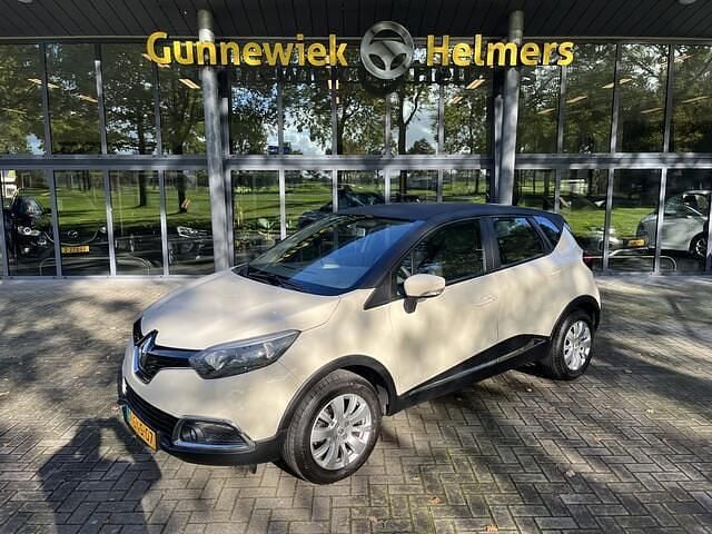 Bruin Gebruikt 2013 Renault Captur Expression SUV | € 8.245 (Eerlijke prijs) - Afbeelding 1/4
