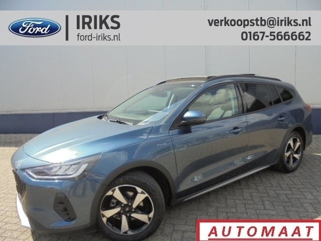 Blauw Gebruikt 2024 Ford Focus Active Stationwagen | € 30.990 (Iets duurder) - Afbeelding 1/4