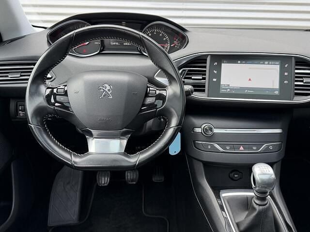 Occasion Peugeot 308 110 PK (80 kW) 2018 Grijs Hatchback