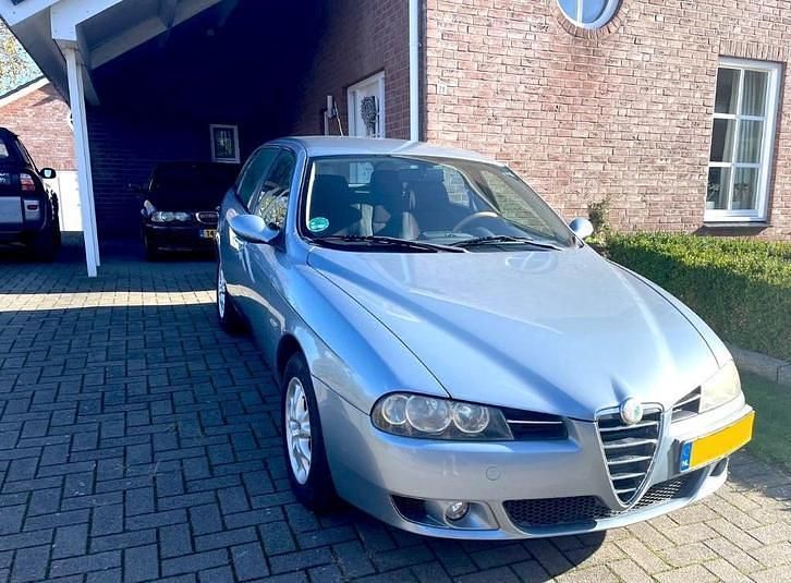 Occasion Alfa Romeo 156 Distinctive 140 PK (102 kW) 2004 Blauw Stationwagen