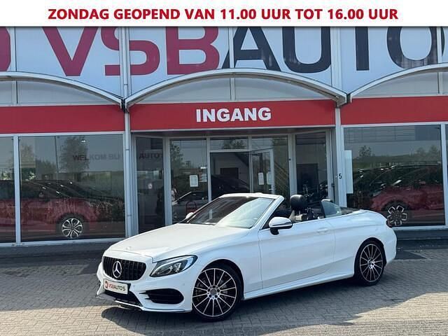 Wit, andere lak Gebruikt 2017 Mercedes C180 AMG Cabriolet | € 27.950 (Goede deal) - Afbeelding 1/4