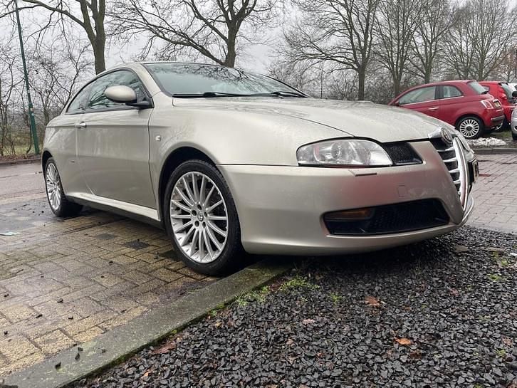 Occasion Alfa Romeo GT Distinctive 166 PK (122 kW) 2005 Coupé