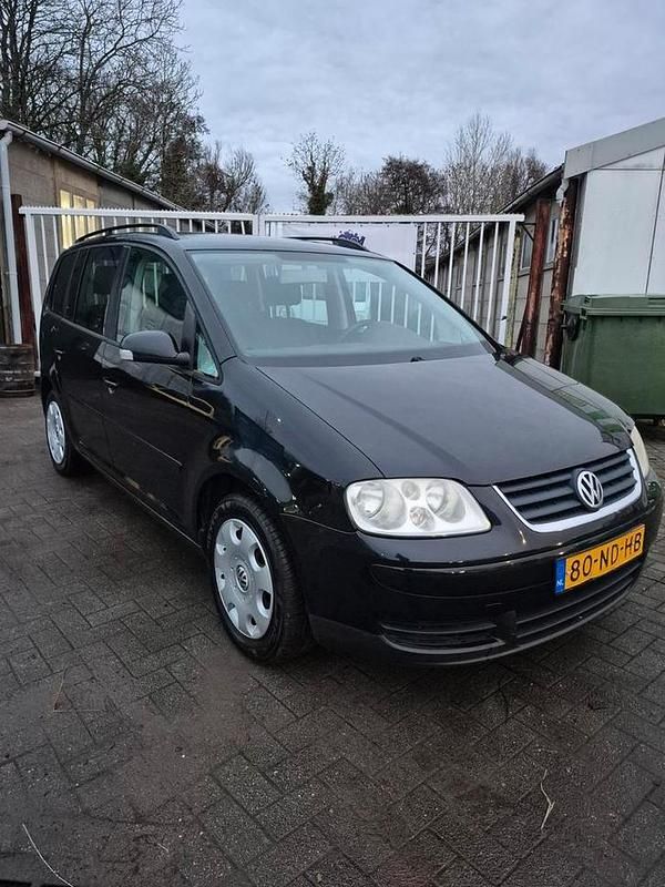 Occasion 2003 VW Touran MPV | € 1.414 (Eerlijke prijs) - Afbeelding 1/4