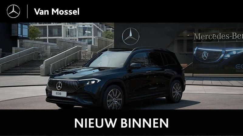 Zwart Nieuw 2025 Mercedes EQB250+ Business SUV | € 50.995 (Goede deal) - Afbeelding 1/4