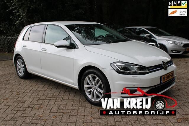 Occasion VW Golf VII Comfortline 131 PK (96 kW) 2019 Wit Hatchback