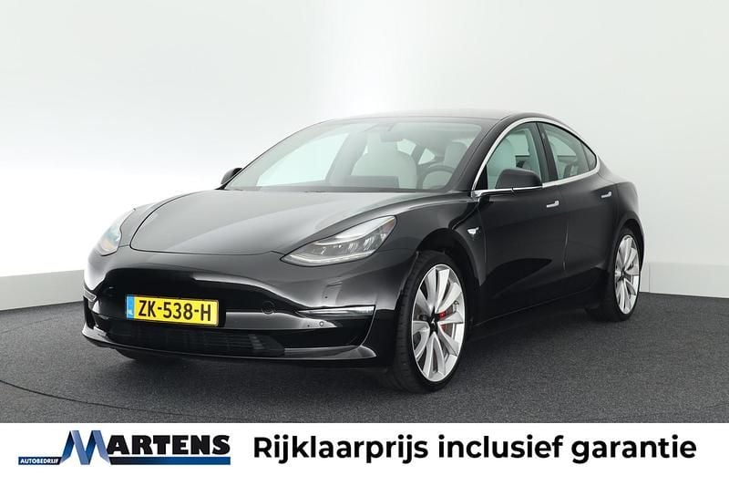 Zwart Gebruikt 2019 Tesla Model 3 Performance Sedan | € 26.449 (Eerlijke prijs) - Afbeelding 1/4