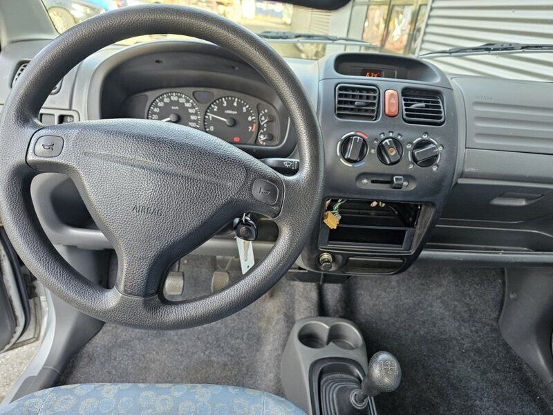 Occasion Suzuki Wagon R+ GL 76 PK (55 kW) 2001 Grijs, metallic lak MPV