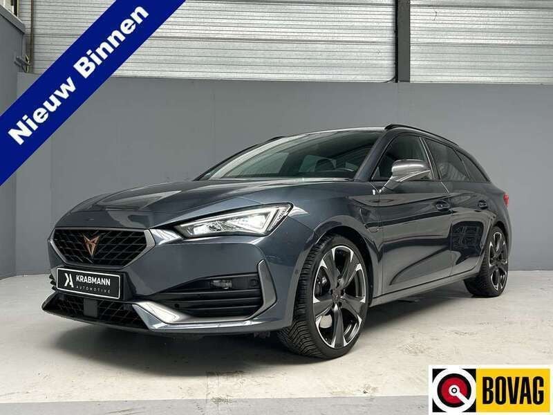 Grijs Gebruikt 2021 Cupra Leon VZ Stationwagen | € 25.999 (Eerlijke prijs) - Afbeelding 1/4