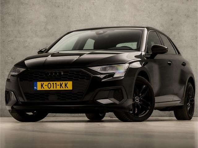 Zwart Gebruikt 2021 Audi A3 Sportback Sport Hatchback | € 22.945 (Eerlijke prijs) - Afbeelding 1/4
